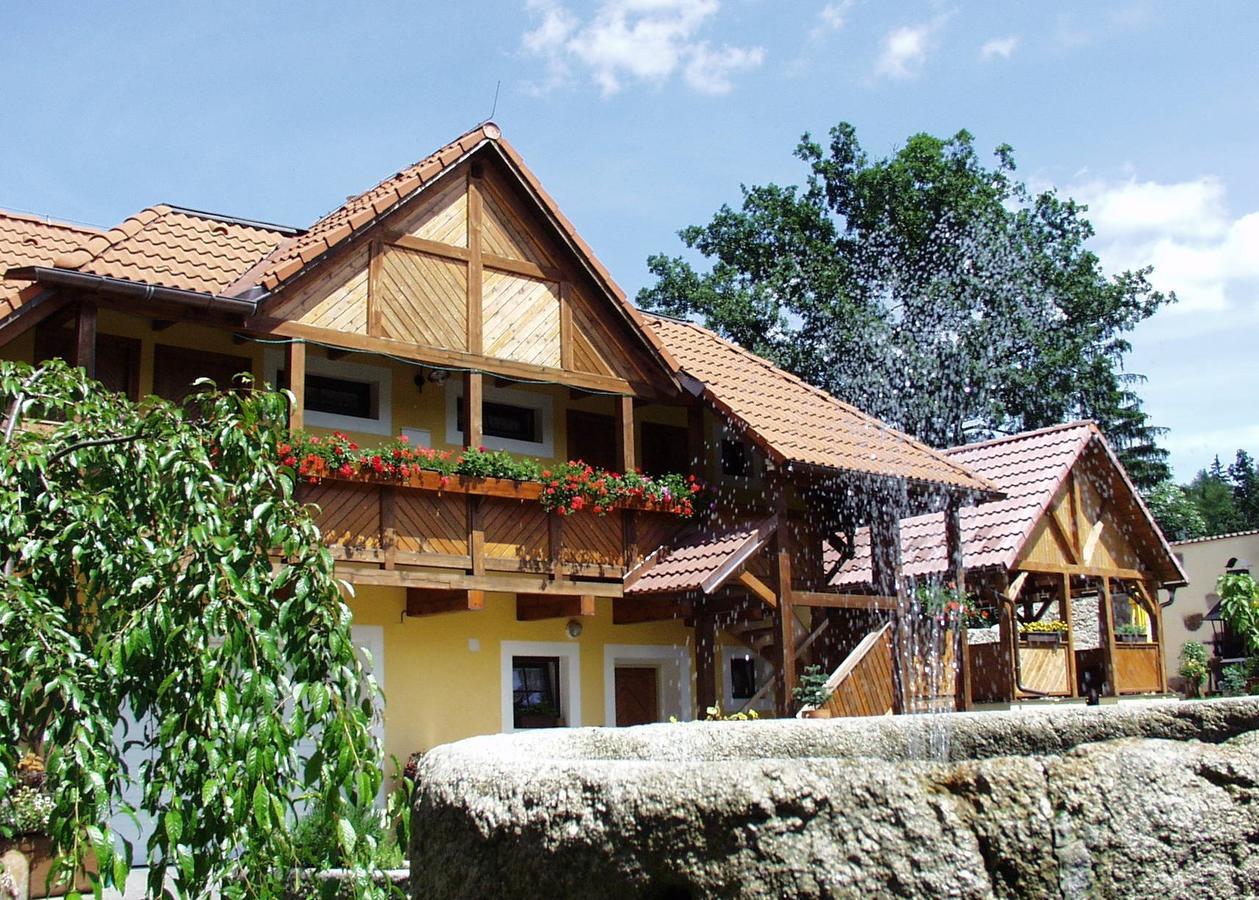 Penzion U Candru Vyšší Brod Zewnętrze zdjęcie